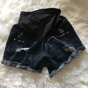 Maternity shorts